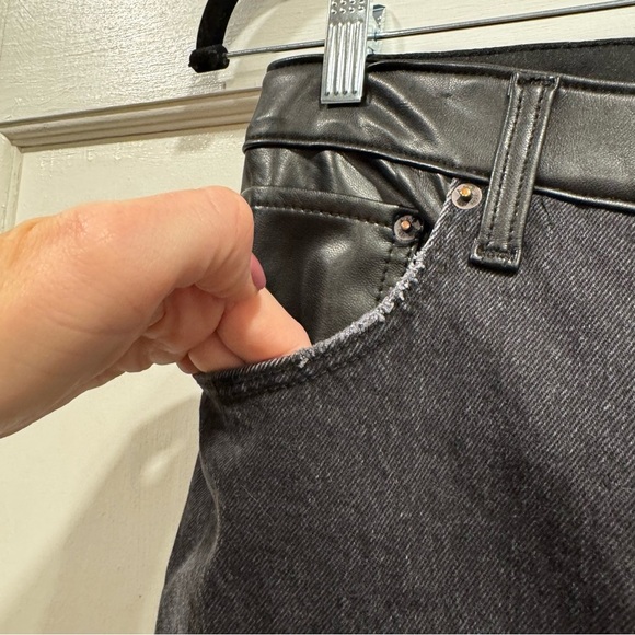 Abercrombie Black Loose High Rise Jean‎ 31 Tall Black Leather Grunge Full Length - Picture 11 of 14